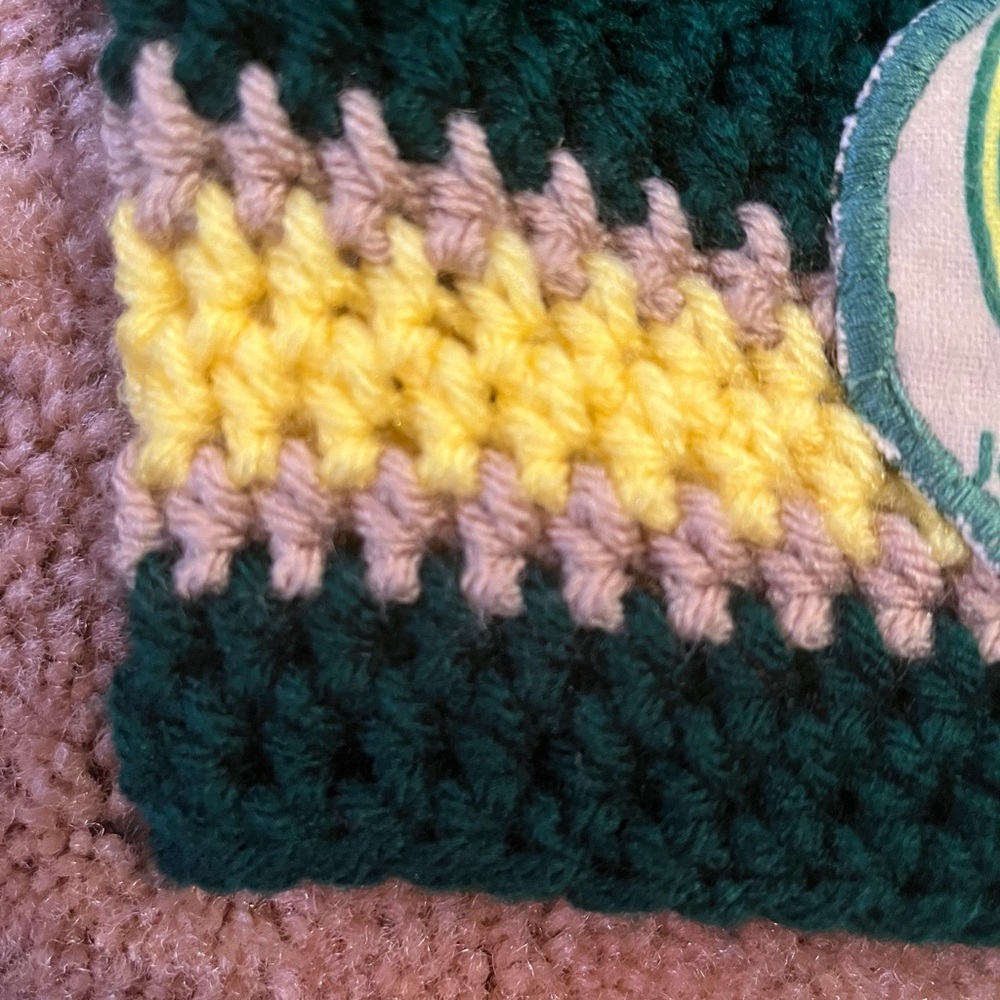 Crocheted‎ John Deere Green Yellow Winter Toddler Hat - Picture 6 of 6